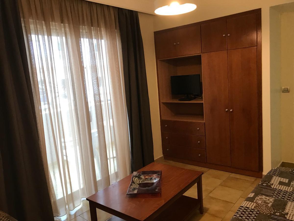 Captain Yiannis Studios & Apartments 코스 타운 외부 사진